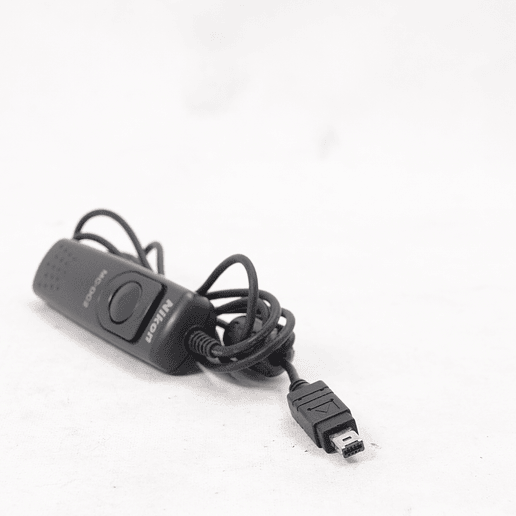 Cable de liberación remota Nikon MC-DC2 - Usado 3