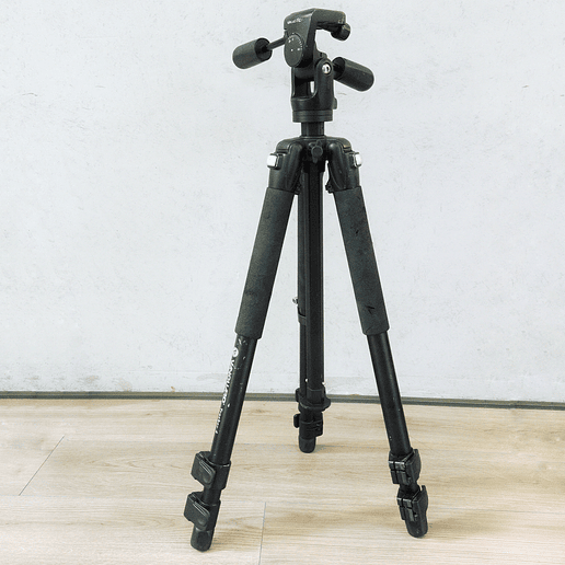 Trípode de aluminio Vanguard Tracker 4 con cabezal PH-55 - Usado 2