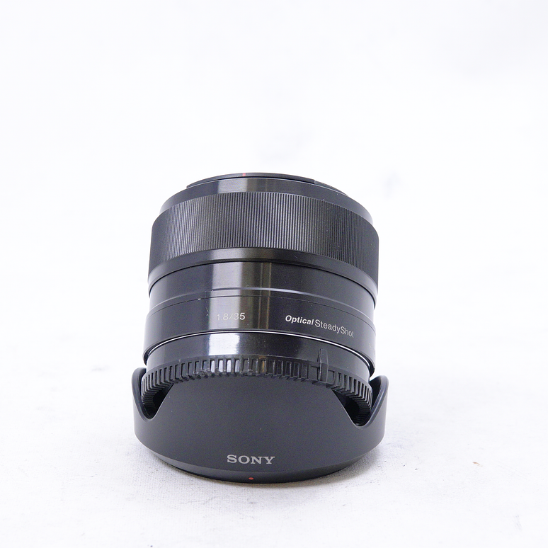 Sony E 35mm f/1.8 OSS - Usado 4