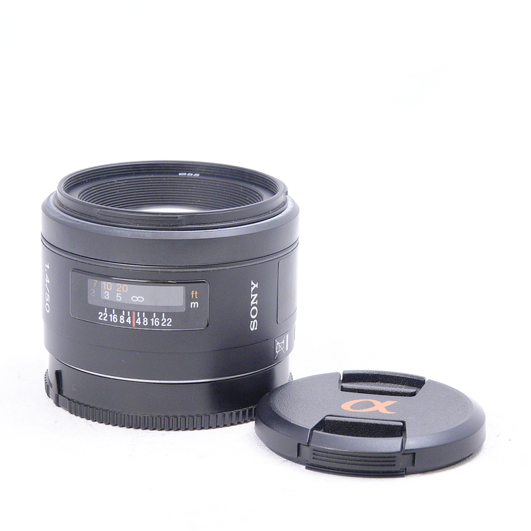 Sony 50mm f/1.4 montura A - Usado  3
