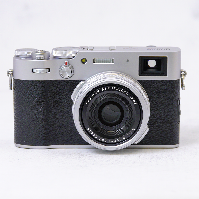 FUJIFILM X100V (Silver) - Usado- COPIAR 2