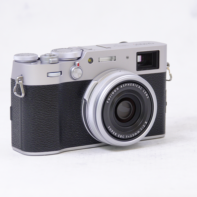 FUJIFILM X100V (Silver) - Usado- COPIAR 3