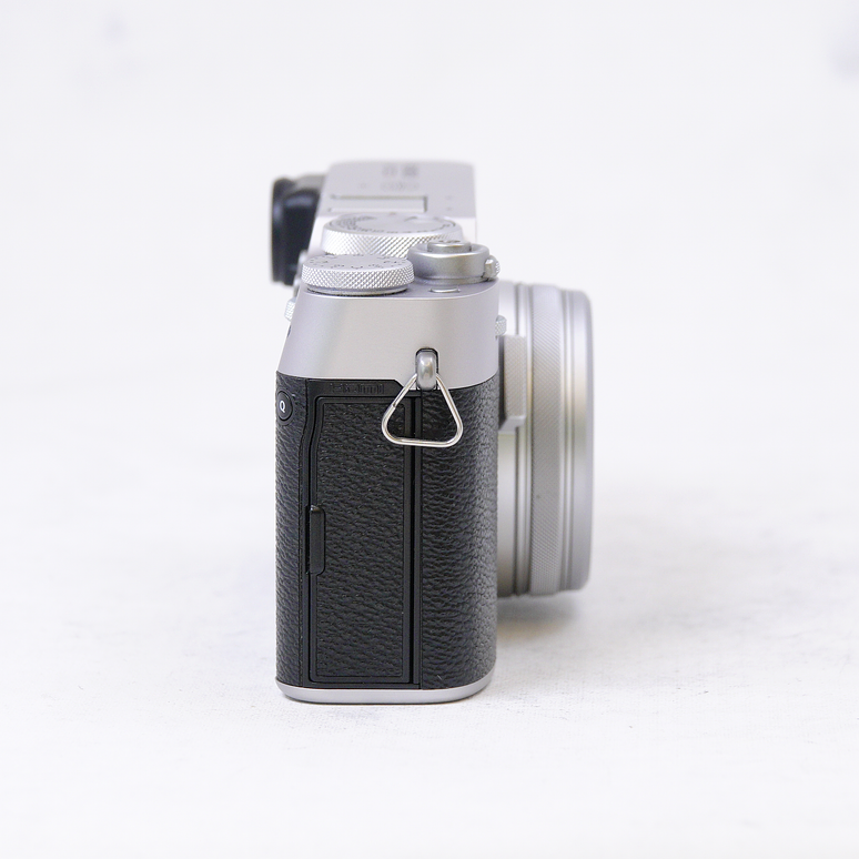 FUJIFILM X100V (Silver) - Usado- COPIAR 4