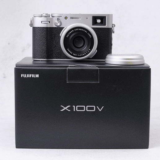 FUJIFILM X100V (Silver) - Usado- COPIAR 12