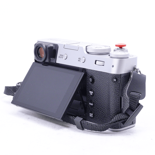 FUJIFILM X100V (Silver) con filtro NiSi más accesorios - Usado 5