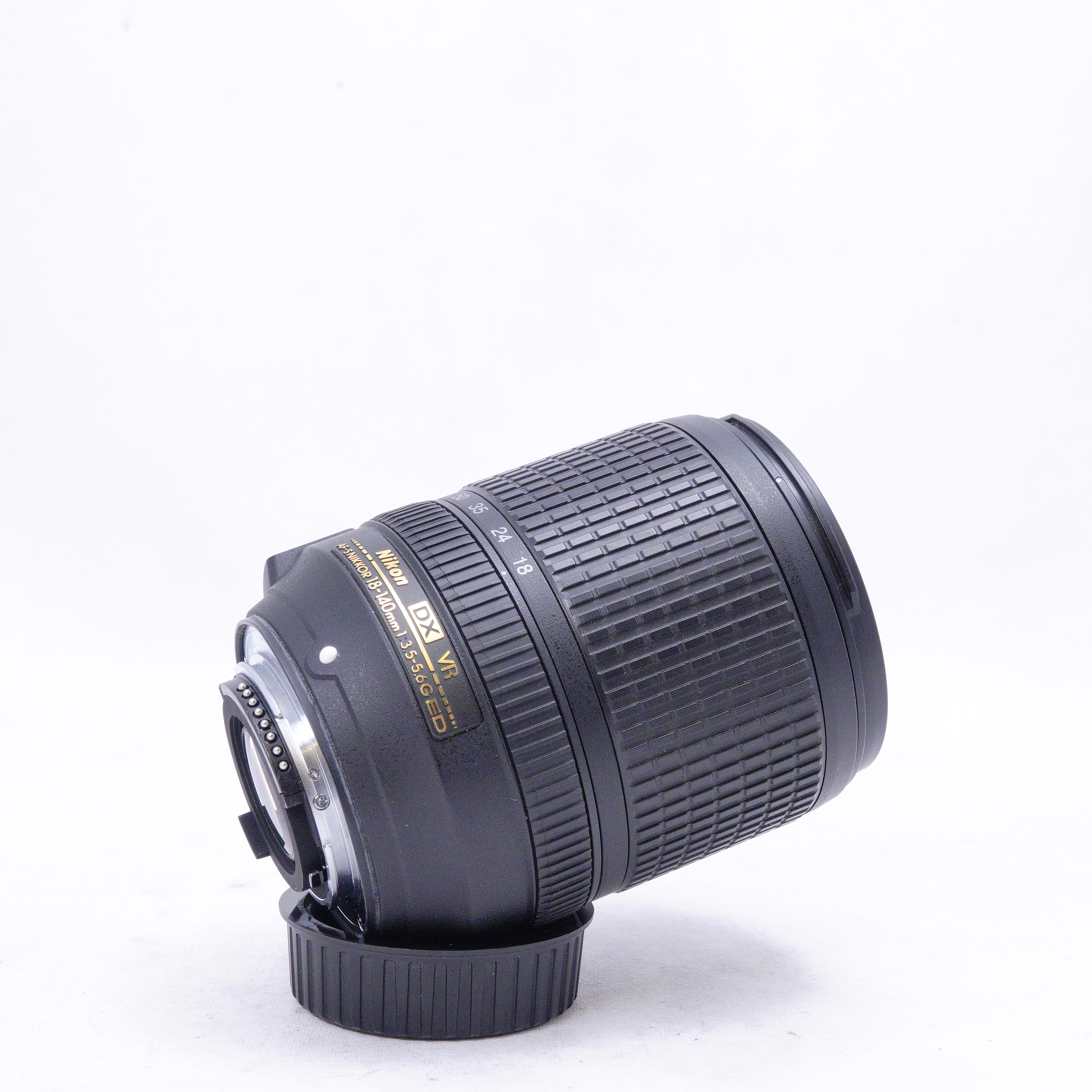 Nikon AF-S DX NIKKOR 18-140mm f3.5-5.6G ED VR - Usado