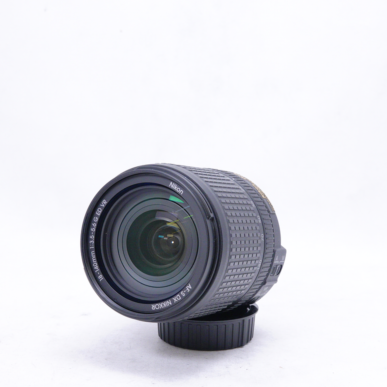 Nikon AF-S DX NIKKOR 18-140mm f3.5-5.6G ED VR - Usado 7