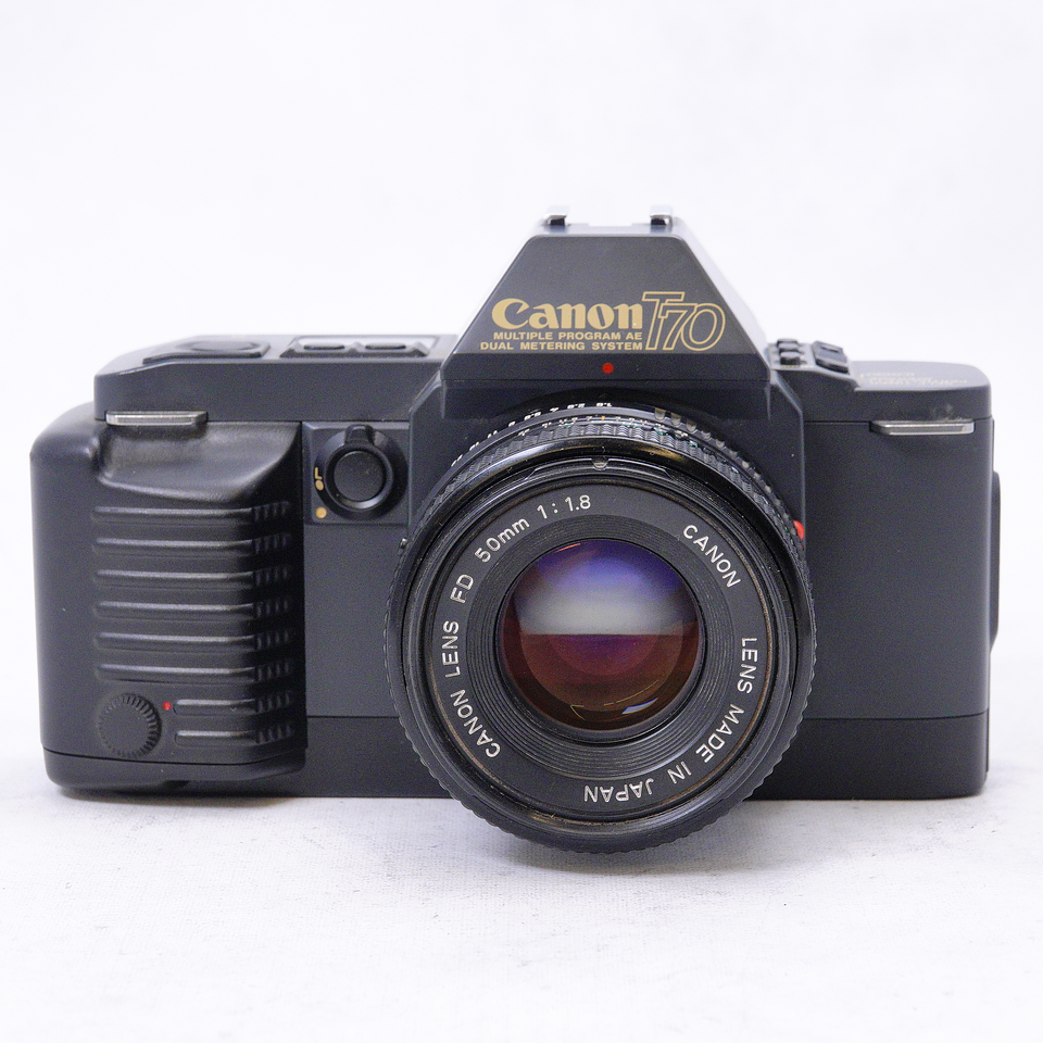 Canon T70 más lente 50mm F1.8 FD - Usado