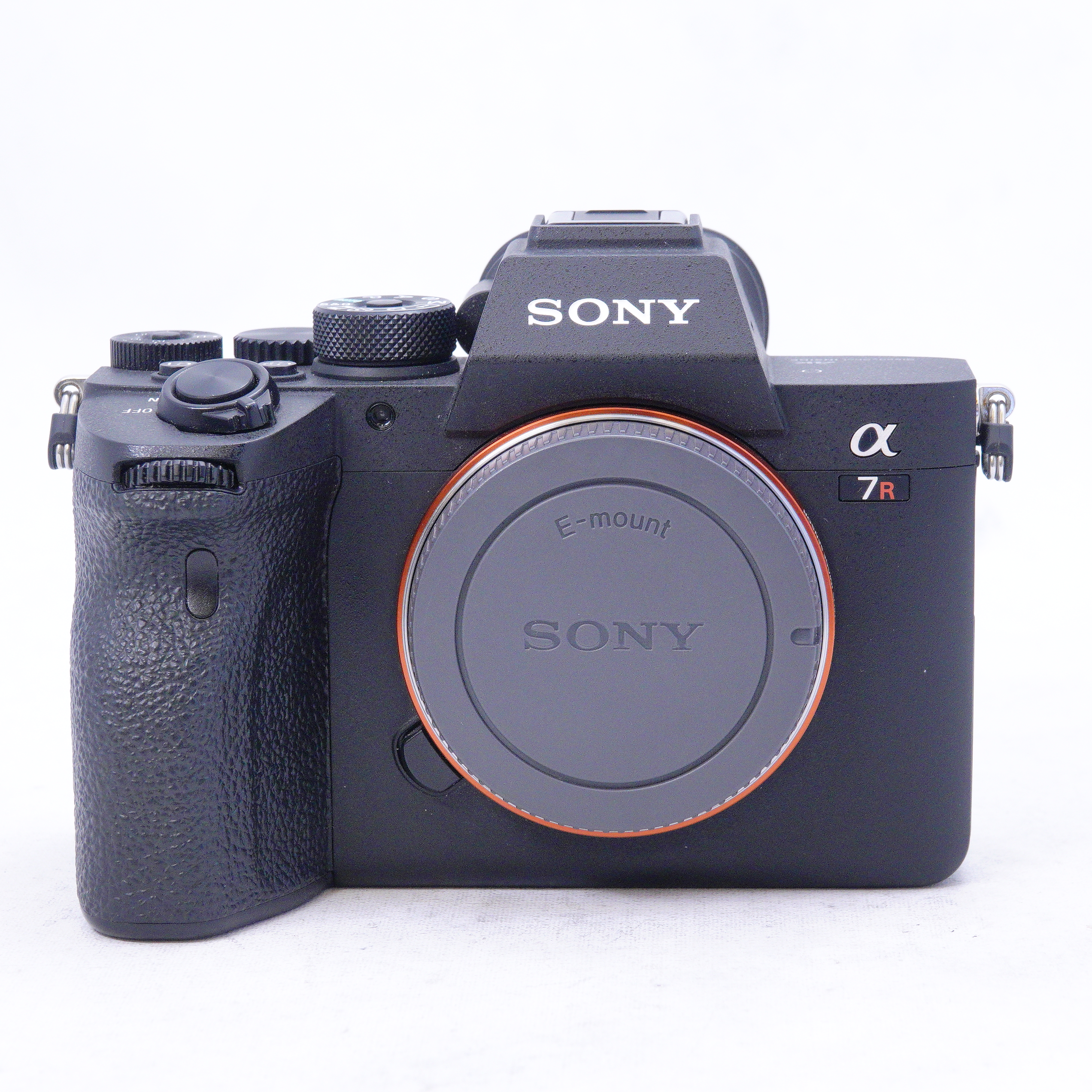 Sony a7R IV y accesorios - Usado