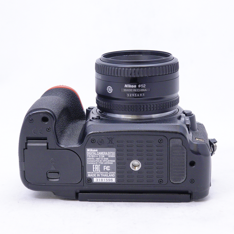 Nikon D750 con lente Nikon 50mm f1.8 D - Usado 11