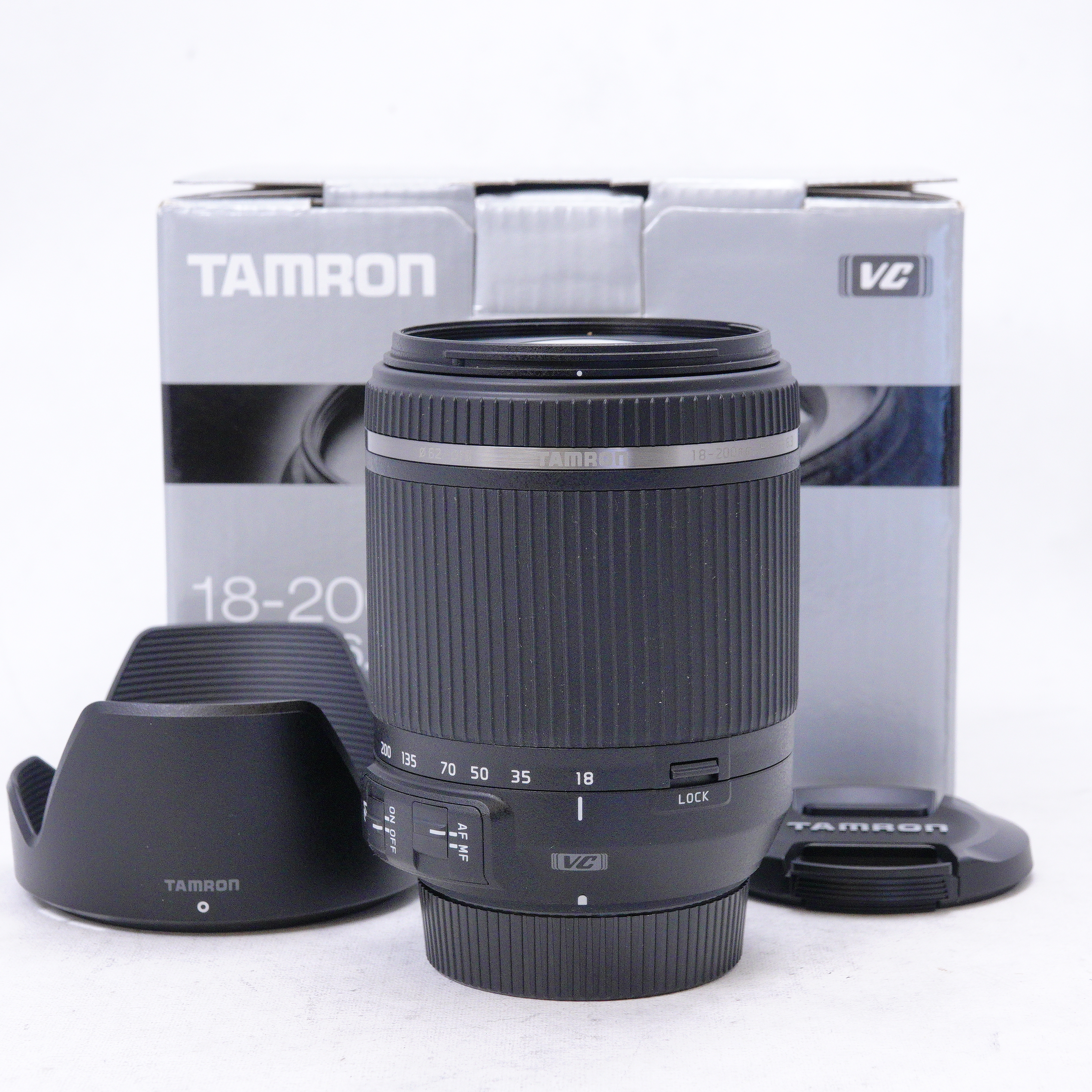 Tamron 18-200mm f3.5-6.3 Di II VC para Nikon - Usado