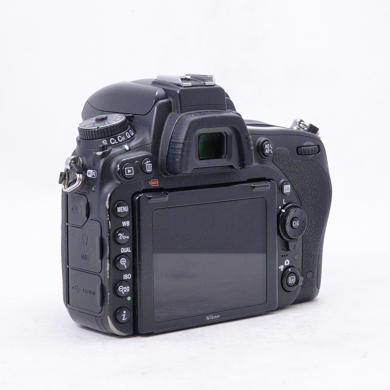 Nikon D750 (Cuerpo) - Usado 7