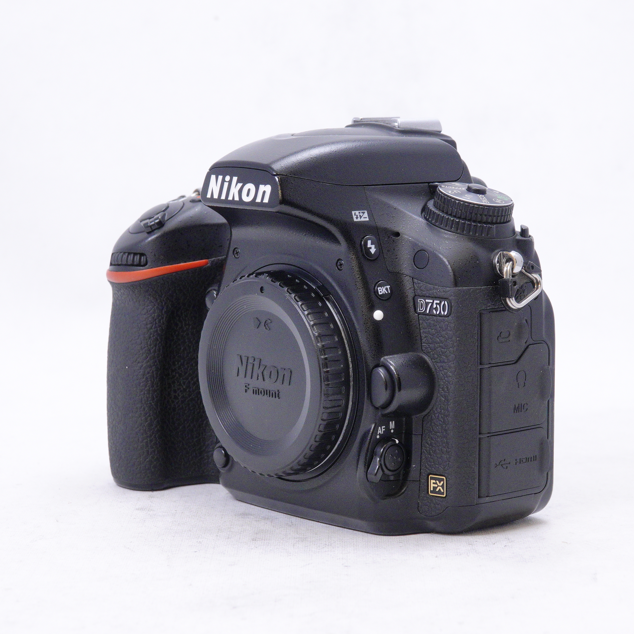 Nikon D750 (cuerpo) - Usado