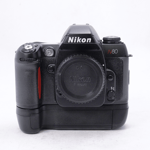 Nikon N80 con Grip MB16  - Usado 1