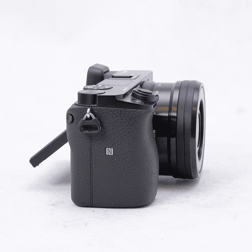 Sony a6100 Mirrorless con lente 16-50mm - Usado 3