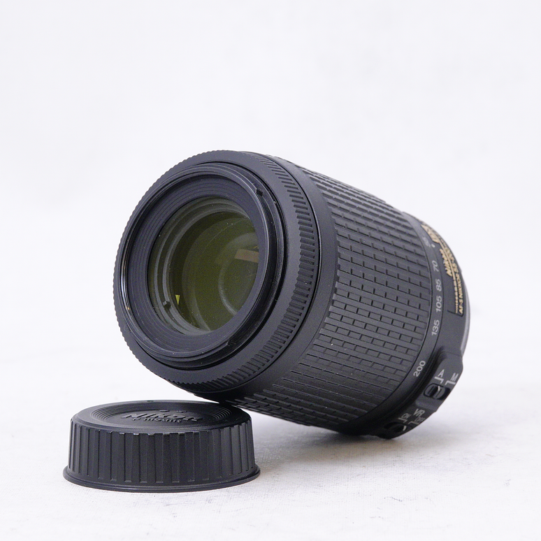 Nikon AF-S DX VR Zoom-NIKKOR 55-200mm f4-5.6G IF-ED - Usado 3