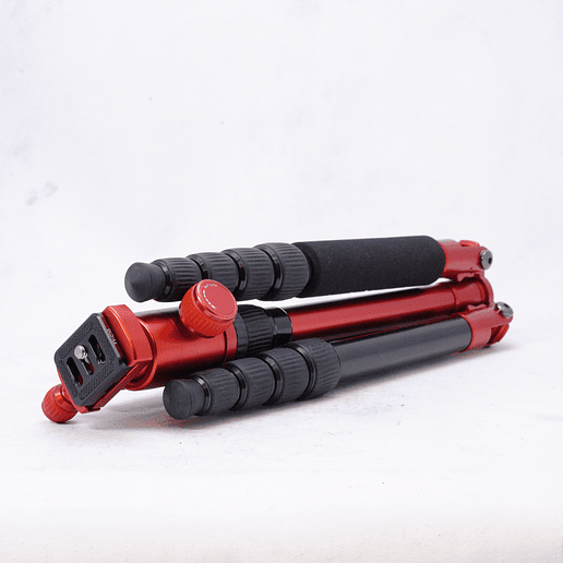 Trípode Sirui T-005 5-secciones de aluminio con C-10 Ball Head - Usado 3