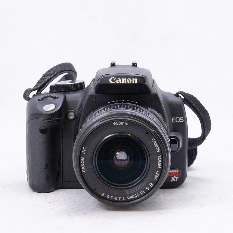 Canon Rebel XT con lente EF-S 18-55mm f3.5-5.6 II - Usado 2