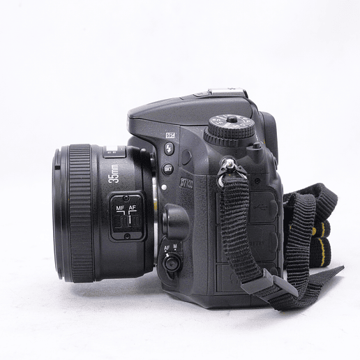 NIkon D7100 con lente Yongnuo 35mm f2 - Usado 7