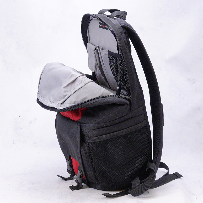 Lowepro Fastpack 100 - Usado  3