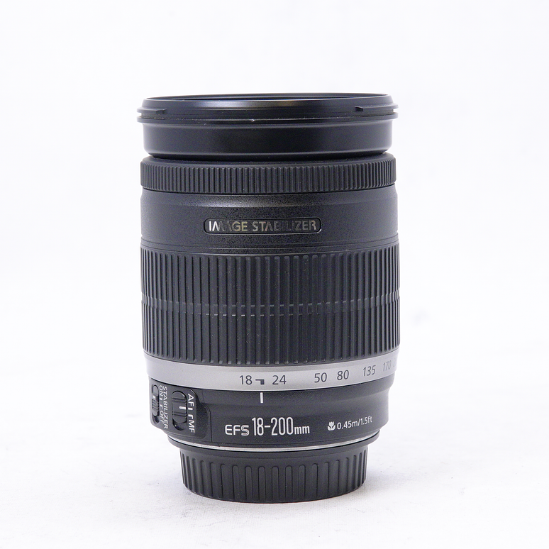 Canon 7D Mark II con lentes Canon 50mm, 18-200mm trípode, mochilas y accesorios - Usado 10