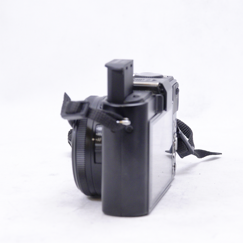 Panasonic Lumix DMC-LX - Usado 4