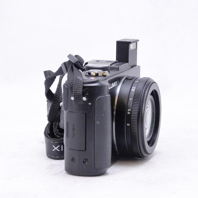 Panasonic Lumix DMC-LX - Usado 5