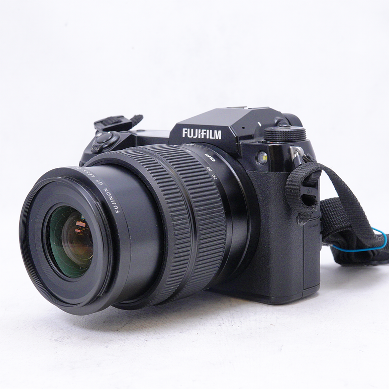 Fujifilm GFX50SII con lente GF 35-70mm f4.5-5.6 WR - Usado 3