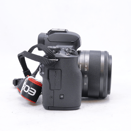 Canon EOS M50 con lente kit 15-45mm IS STM - Usado 4