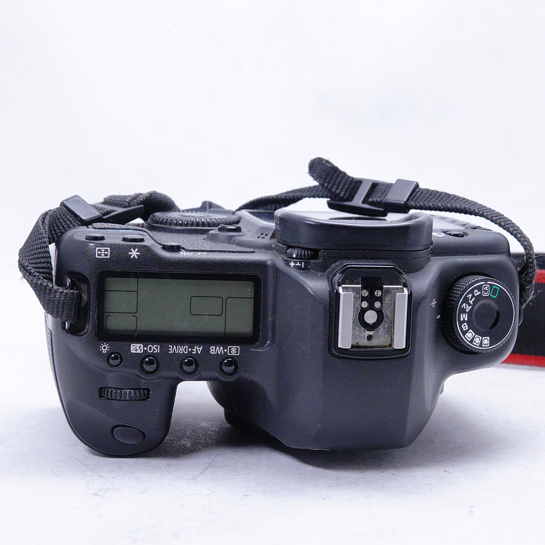 Canon EOS 5D Mark II solo cuerpo - Usado  6