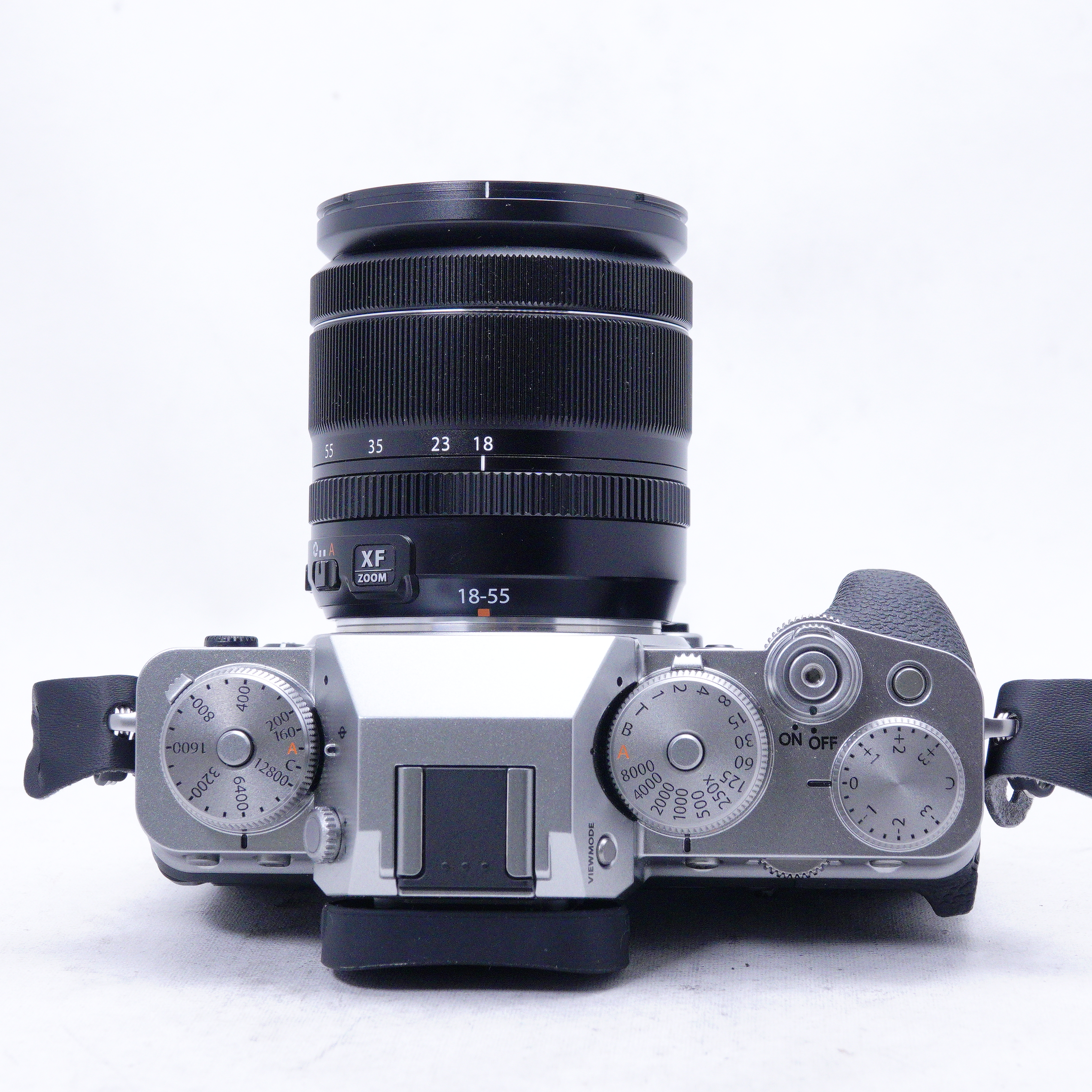 FUJIFILM X-T4 con lente de 18-55 mm Silver - Usado