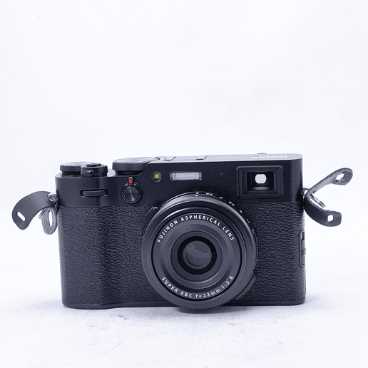 Cámara Fujifilm X100V Negra - Usada-  2