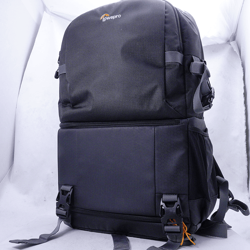 LOWEPRO FASTPACK BP 250 AW III – BLACK - Usado 2