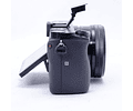 Sony a6000 Mirrorless Camera con lente 16-50mm - Usado