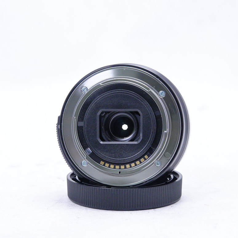 Lente Sony E PZ 16-50mm f3.5 5.6 OSS - Usado 4