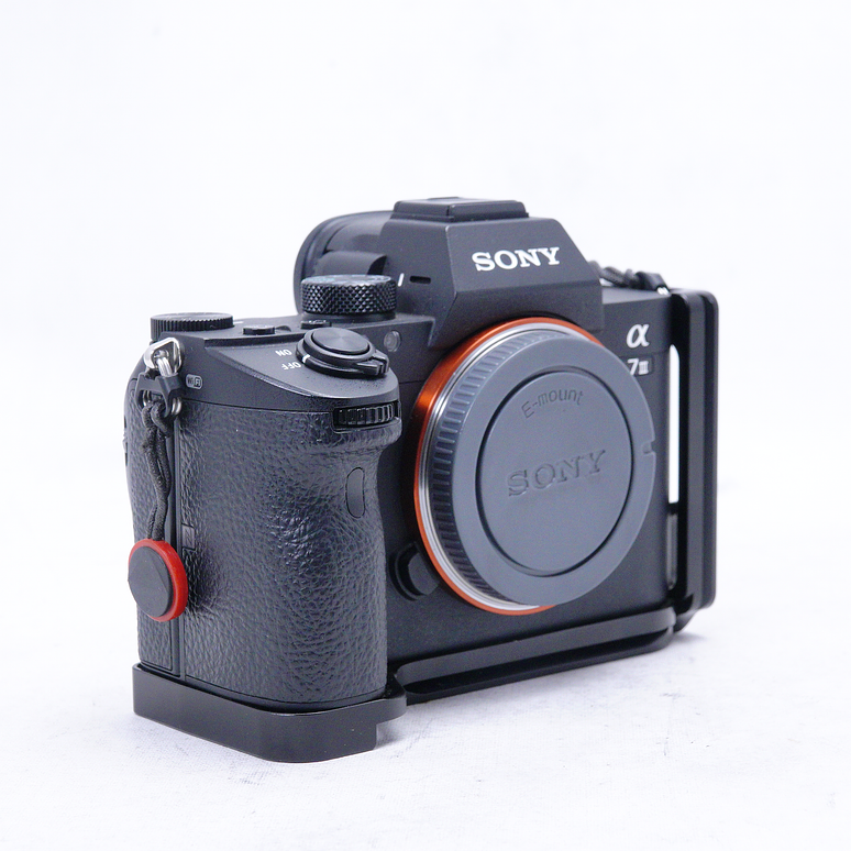 Sony A7III mirrorless con accesorios - Usado 3