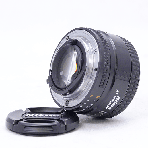 Nikon AF NIKKOR 50mm f/1.4D - Usado 4