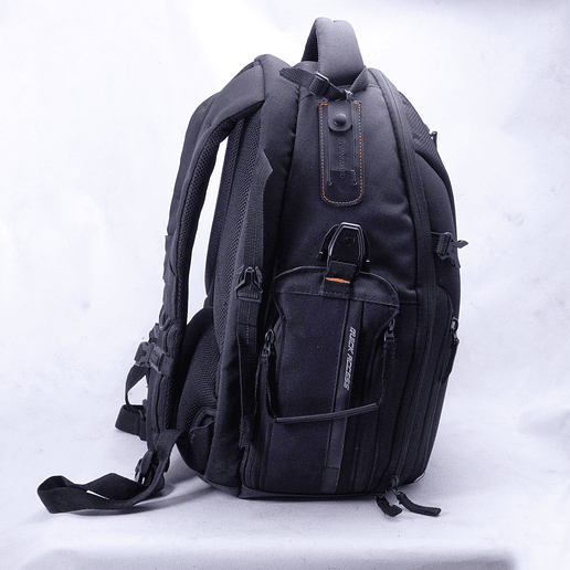 Vanguard Up-Rise II 46 Photo Backpack - Usado 5