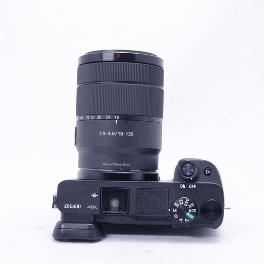 Sony a6400 Mirrorless con lente 18-135mm - Usado 6