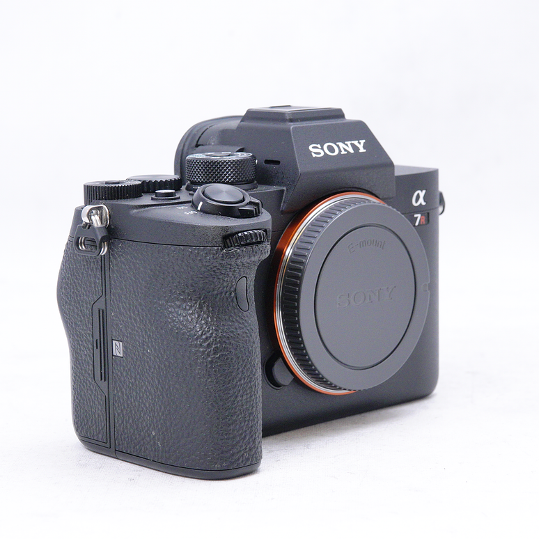 Sony a7R IV en caja con accesorios - Usado 3