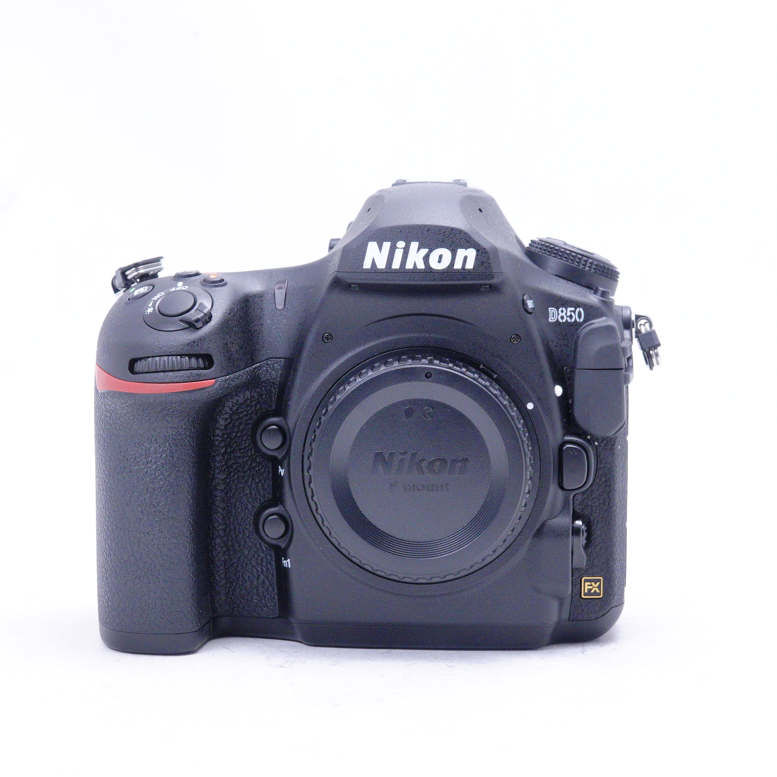 Nikon D850 DSLR (body) - Usado