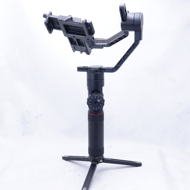 Estabilizador Zhiyun Crane-2 de 3 ejes con motor de enfoque - Usado 4