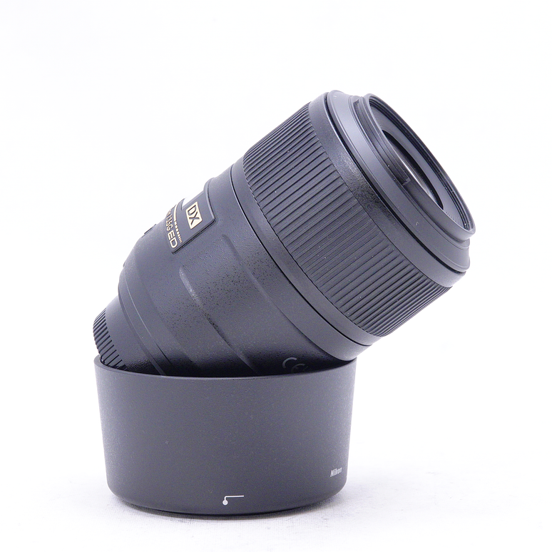 Nikon AF-S DX Micro NIKKOR 85mm f/3.5G ED VR - Usado 5