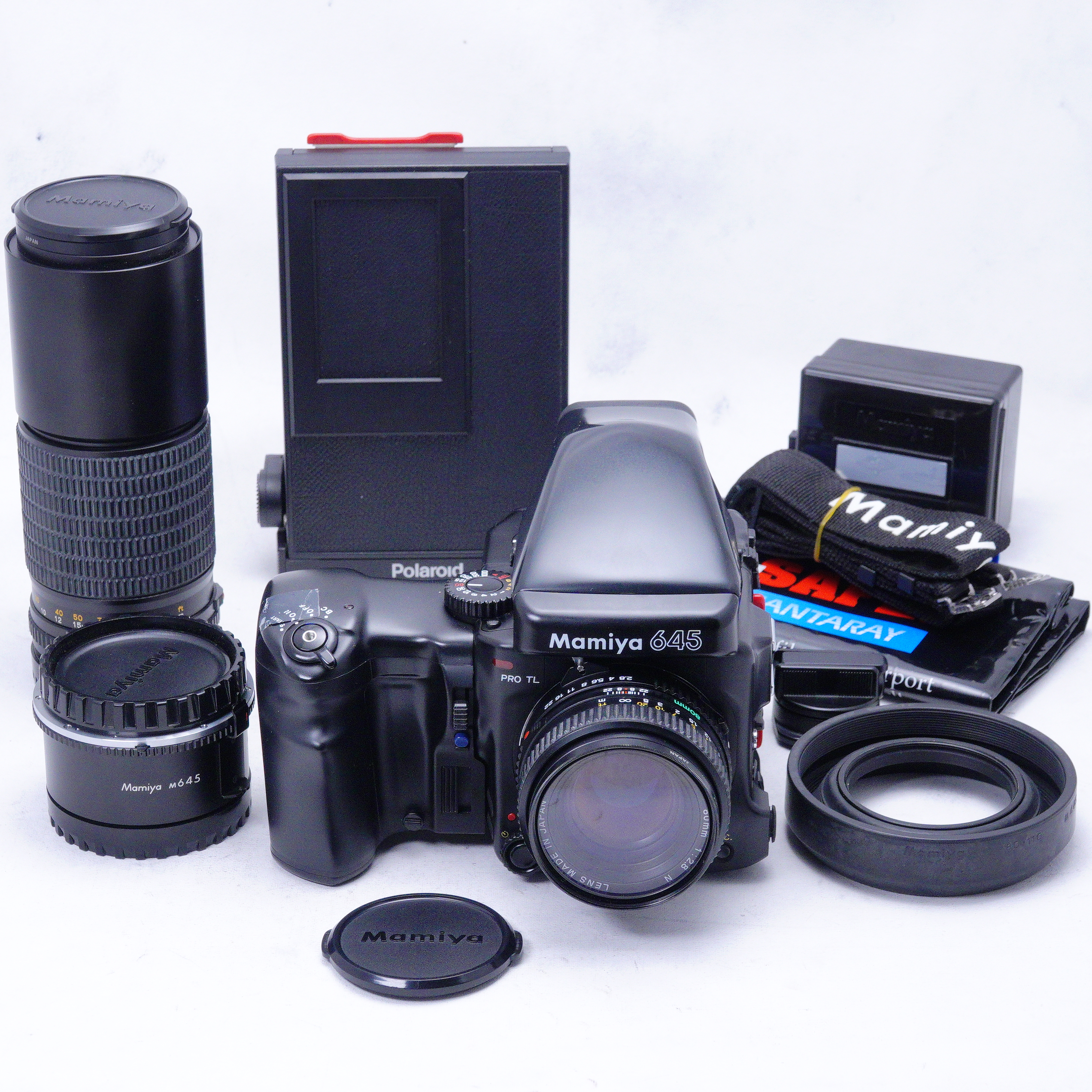 KIT Mamiya 645 Pro TL con lente 80mm f2.8, 300mm f5.6 y acce