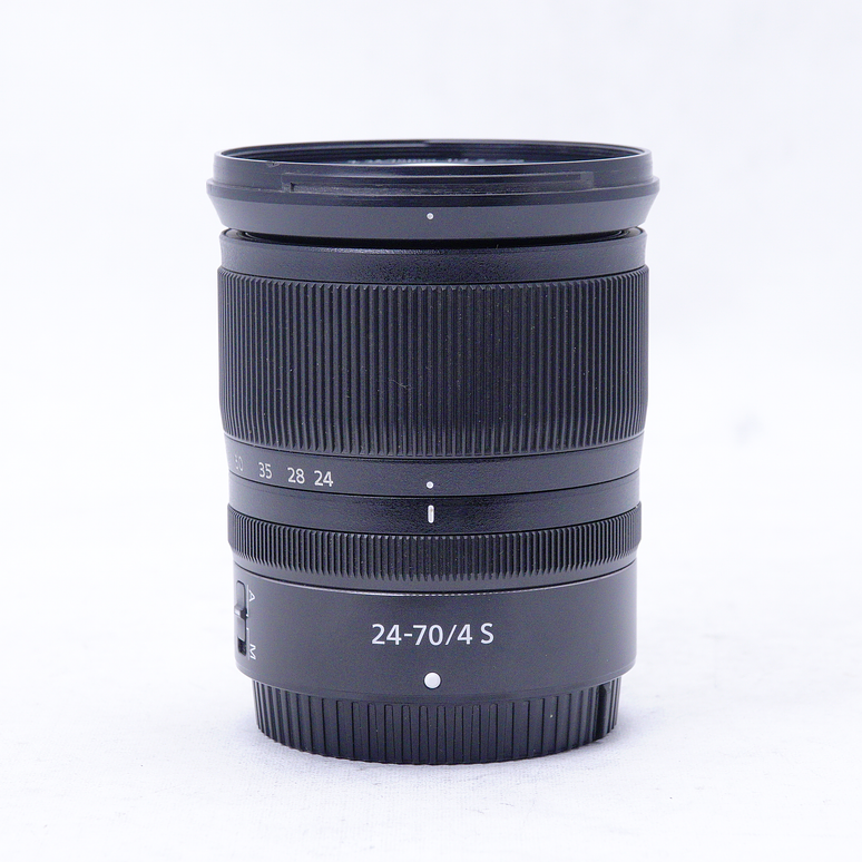 Nikon NIKKOR Z 24-70mm f/4 S - Usado 2