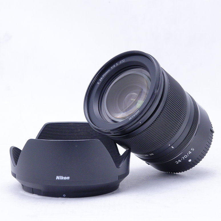 Nikon NIKKOR Z 24-70mm f/4 S - Usado 3