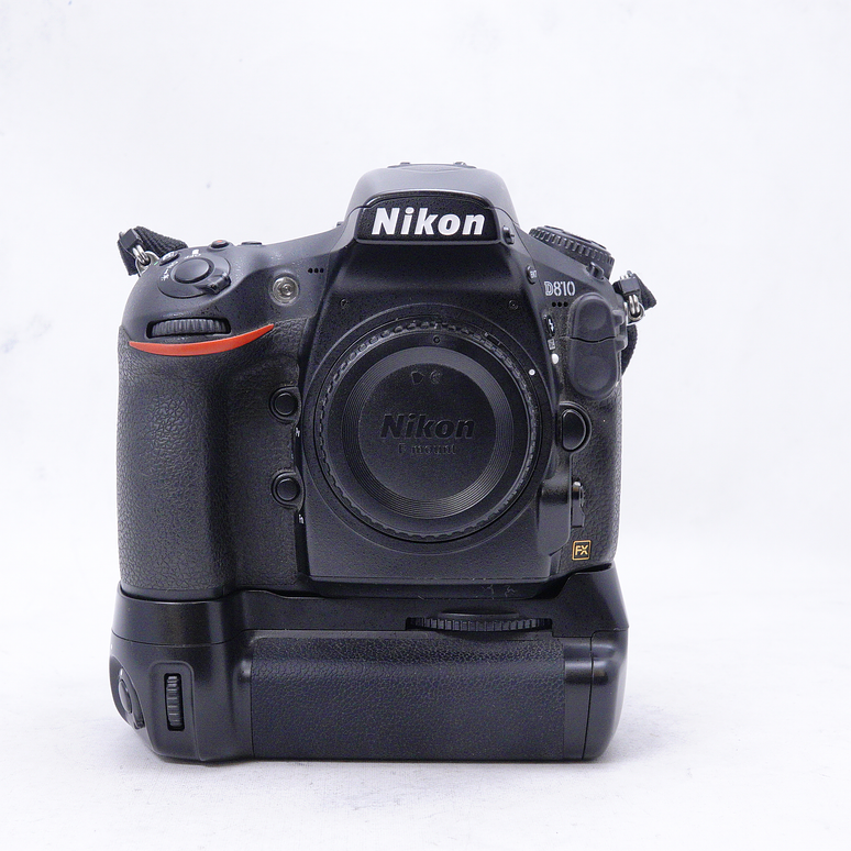 Nikon D810 DSLR (cuerpo) con grip Meike - Usado 2