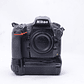 Nikon D810 DSLR (cuerpo) con grip Meike - Usado - Miniatura 2