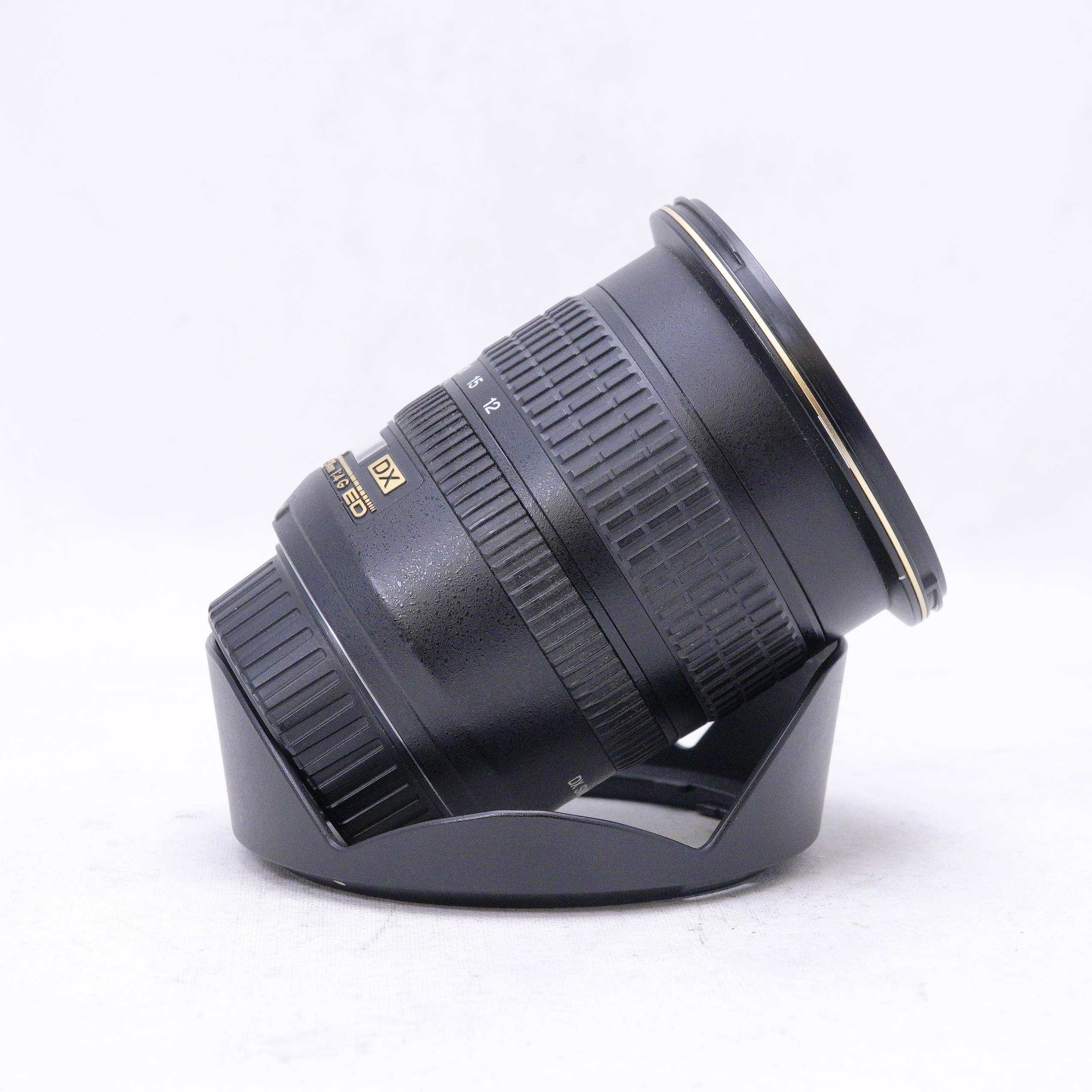 Nikon AF-S DX Zoom-NIKKOR 12-24mm f/4G IF-ED - Usado