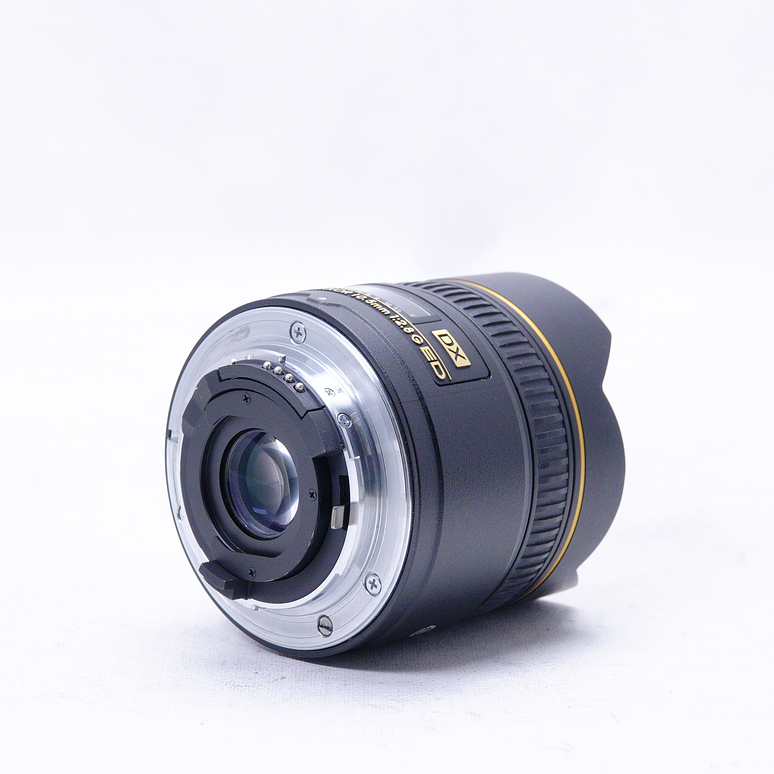 Nikon AF DX Fisheye-NIKKOR 10.5mm f2.8G ED - Usado 4